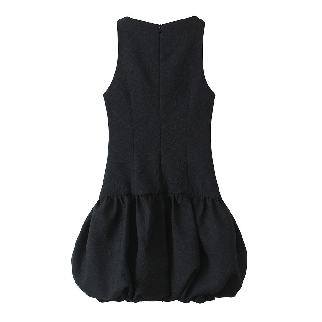 Fashionable and versatile wide swing short sleeveless dress for women