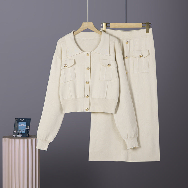 Two piece set of slim fit polo collar sweater, hip hugging half body skirt