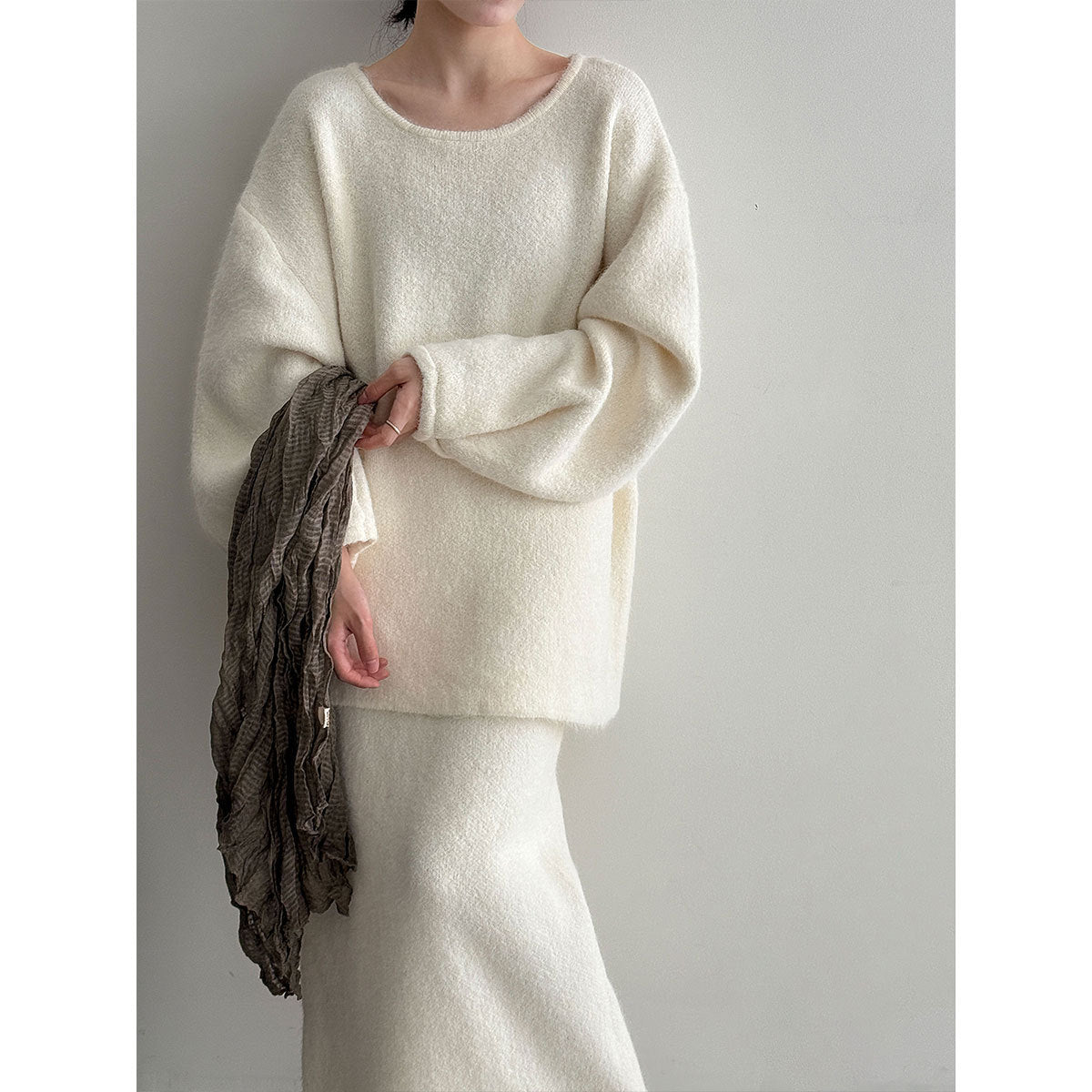 Autumn/Winter Warm Back Button Loose Knit Sweater + Skirt Women's New Gentle Set