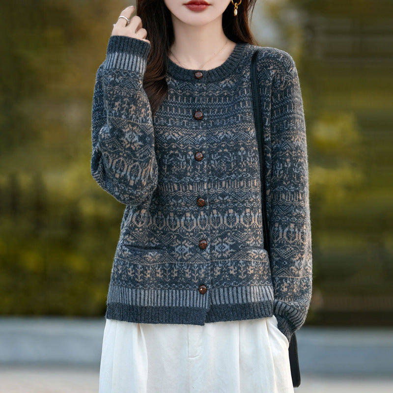 Knitted Cardigan  for Women, Embroidered Pattern, Outerwear, Stylish Women's Top