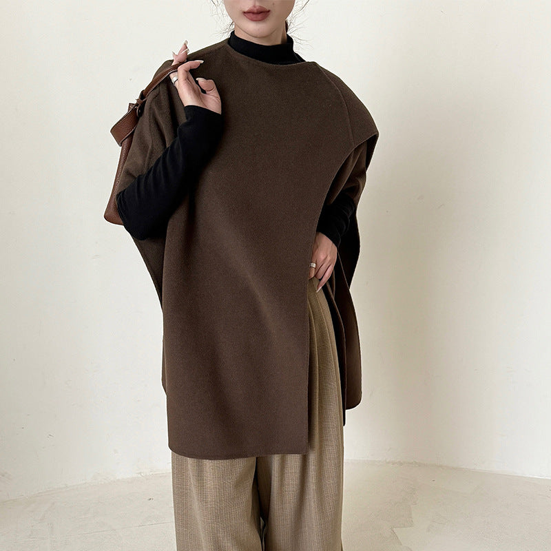 Women's woolen overcoat with a simple style and a sense of high class featuring a top cloak and shawl