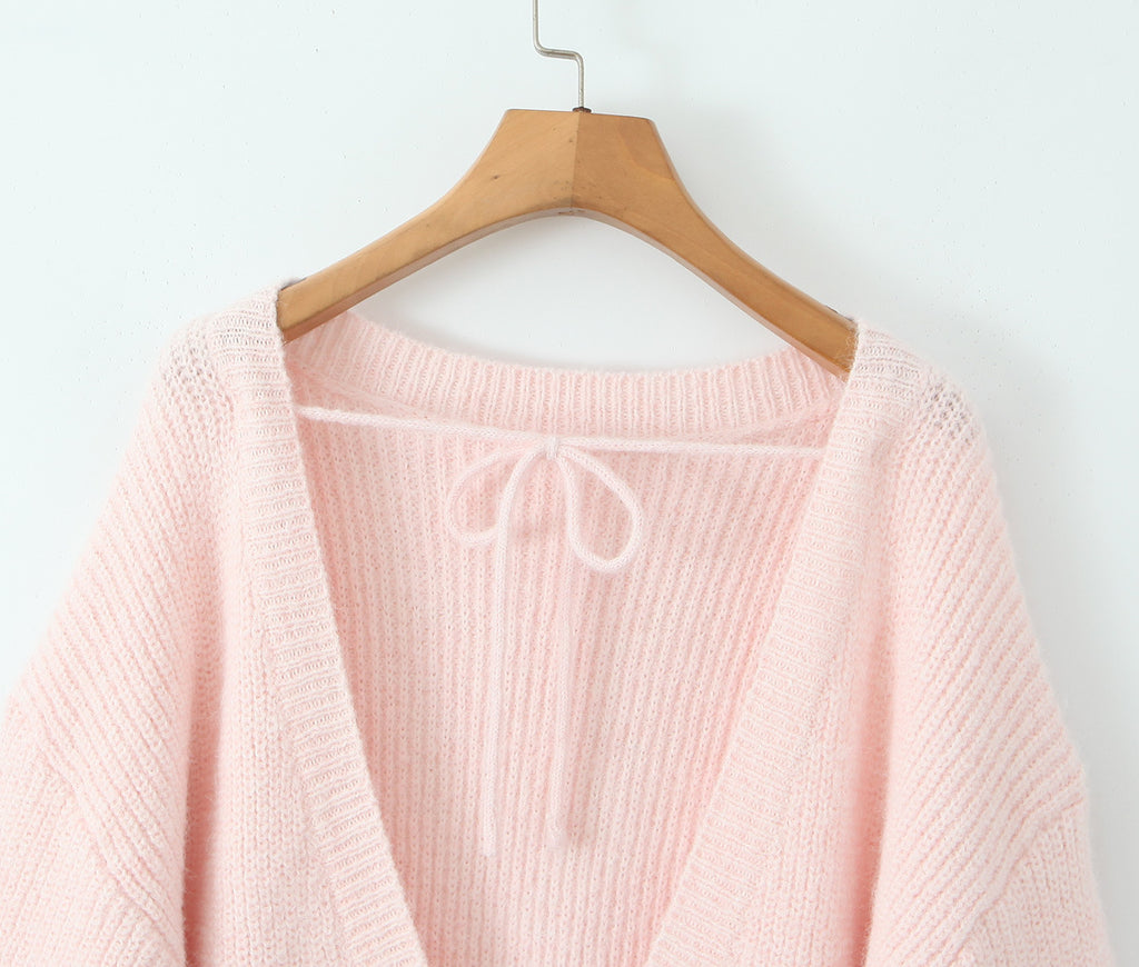 Oversized loose medium to long sweater for autumn and winter, V-neck large backless knitted sweater for women