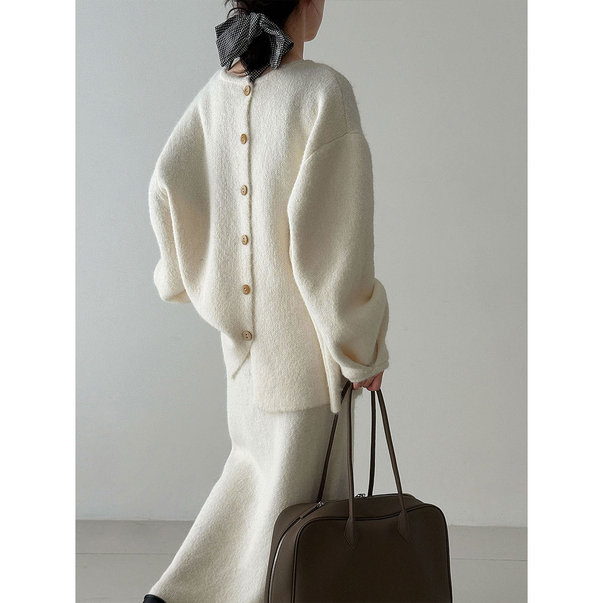 Autumn/Winter Warm Back Button Loose Knit Sweater + Skirt Women's New Gentle Set
