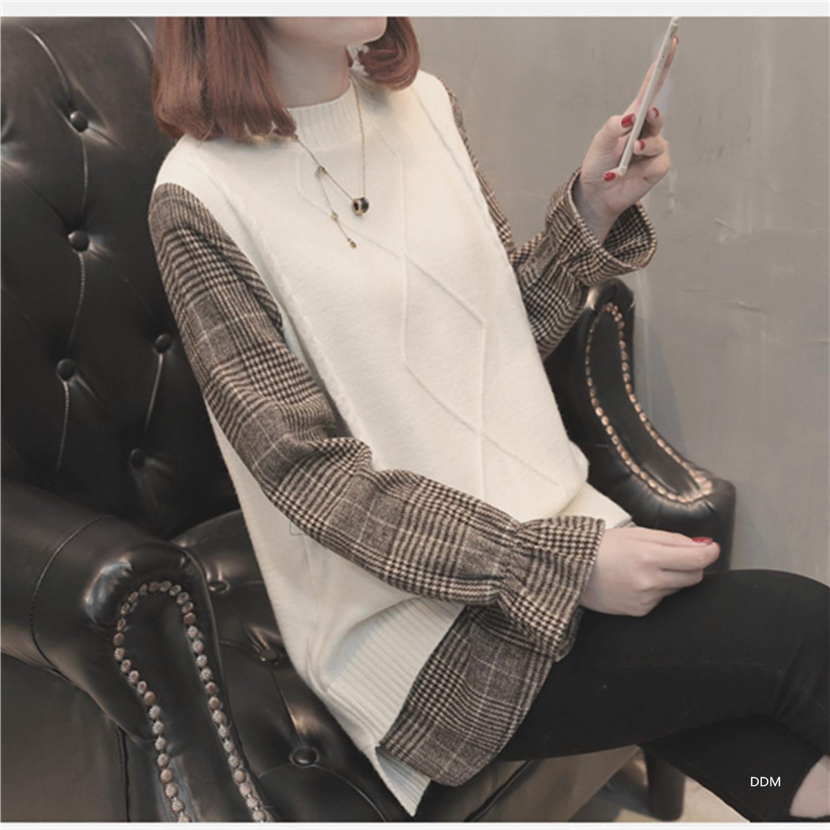 Fake two round neck pullover versatile base knit sweater